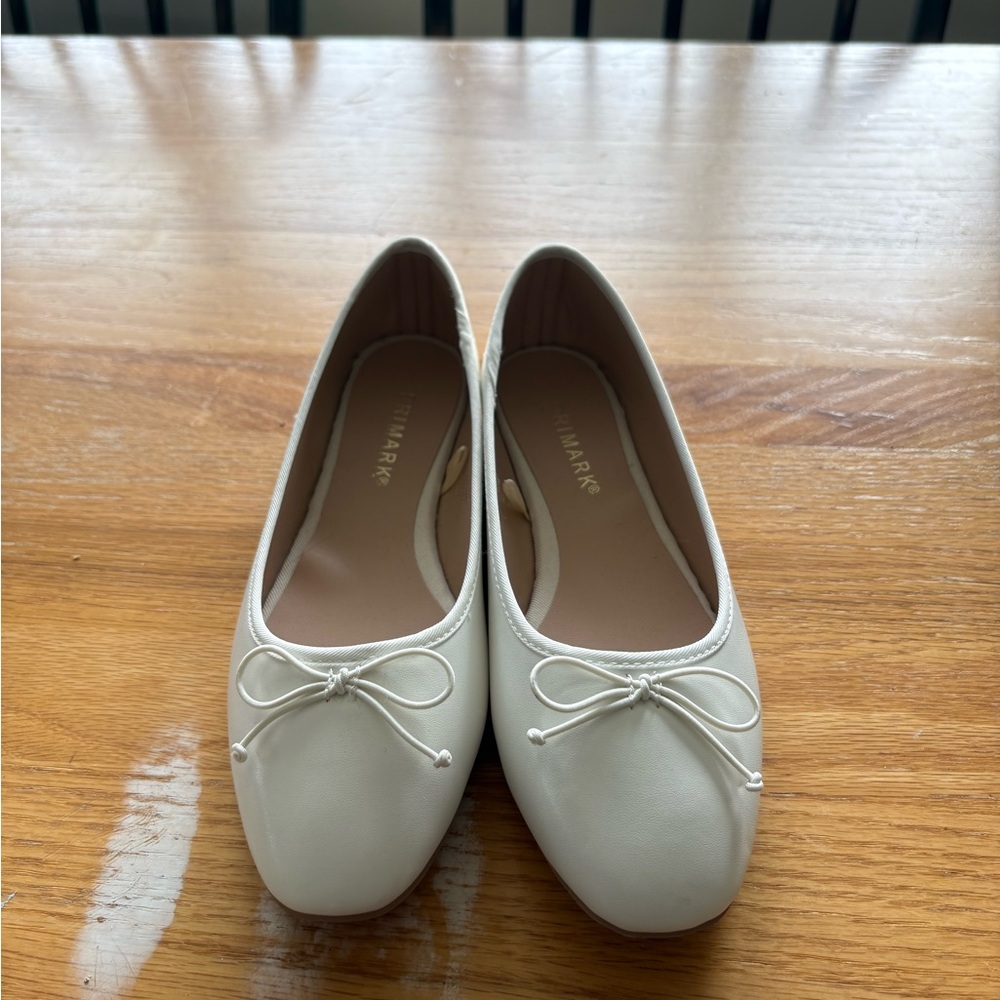 Elegant White Ballet Flats